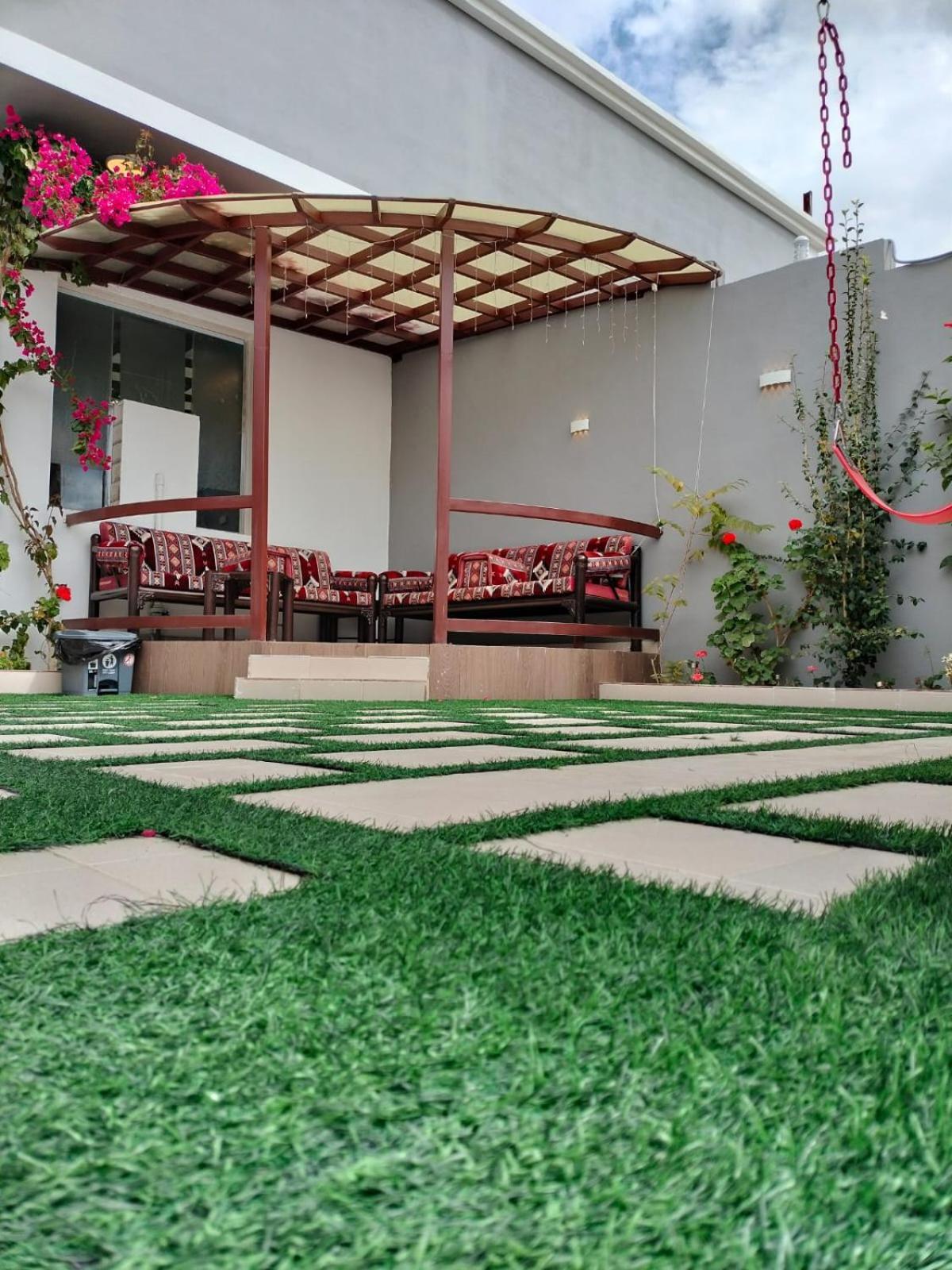 الكناري Canary Villa *